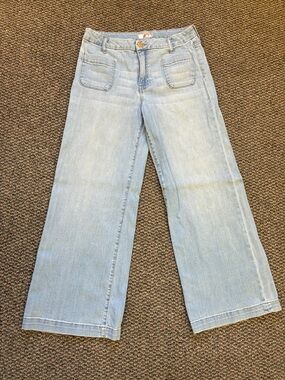 Kut from the Kloth Light Wash Wide Leg Jeans
